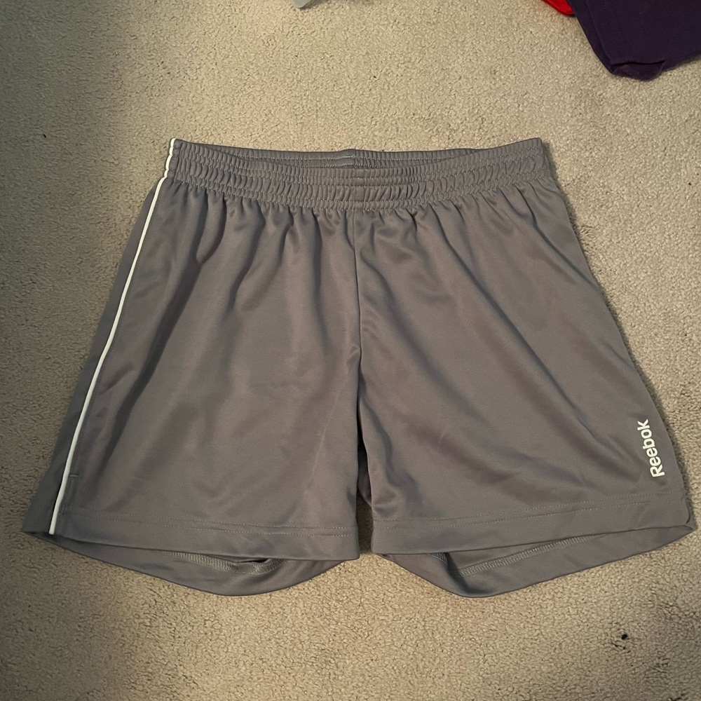 REEBOK Play Dry Basketball Long Shorts Gray Small